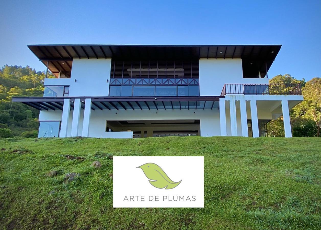 Arte De Plumas Birding Lodge Картаго Екстериор снимка